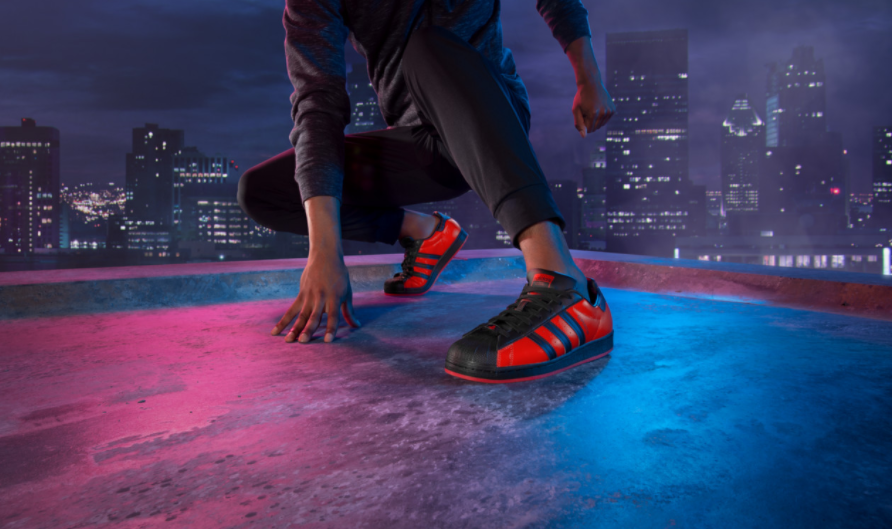 《漫威蜘蛛侠：迈尔斯》游戏联动阿迪达斯 实体运动鞋也将发售